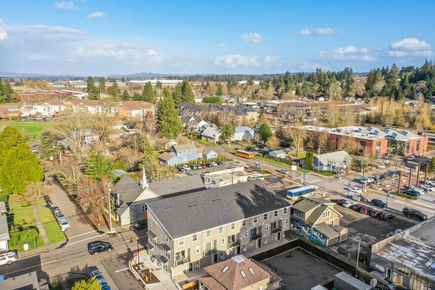 More Photos Of 22415 SW Pine St, Sherwood Flex For Sale