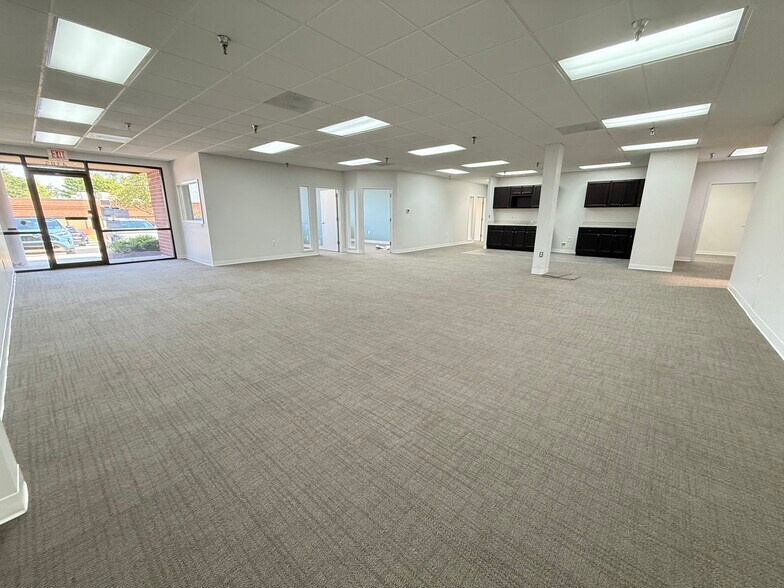 More Photos Of 4351-4395 Nicole Dr, Lanham Research And Development For Lease