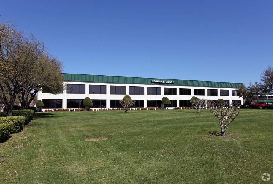 Primary Photo Of 4015 Belt Line Rd, Addison Office For Lease