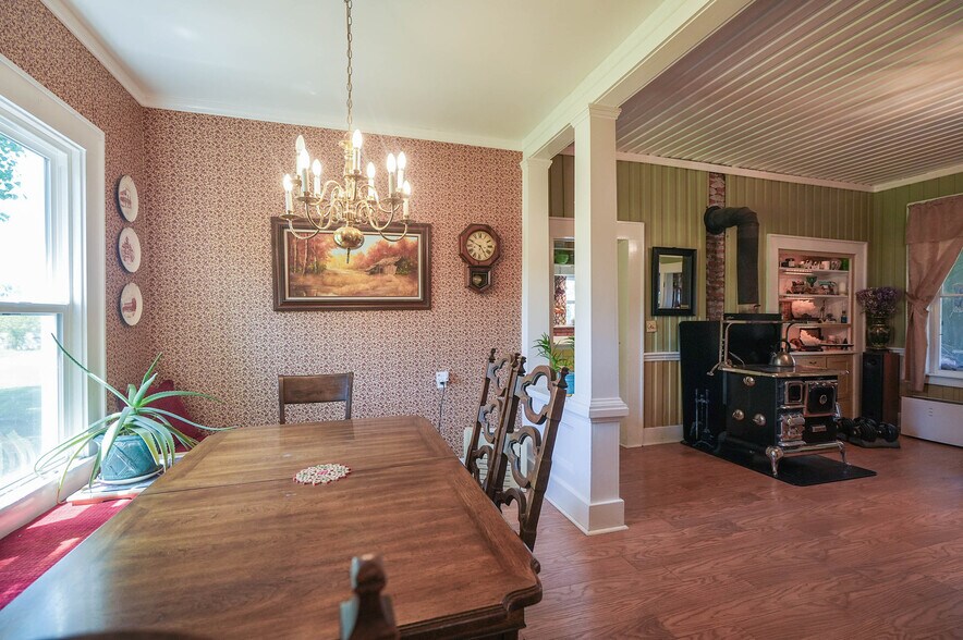 More Photos Of 15682 Highway 395, Lakeview Land For Sale