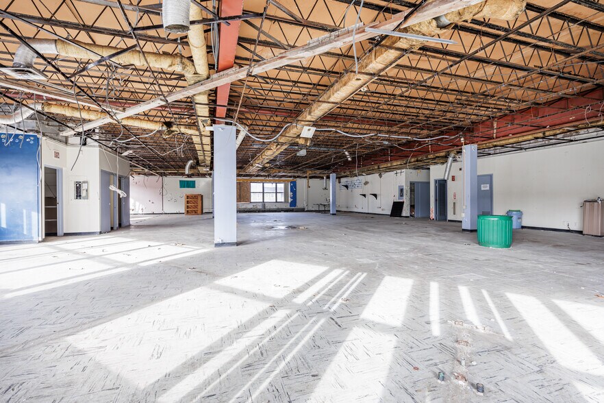 More Photos Of 536-542 E Main St, Rochester Theater Concert Hall For Sale