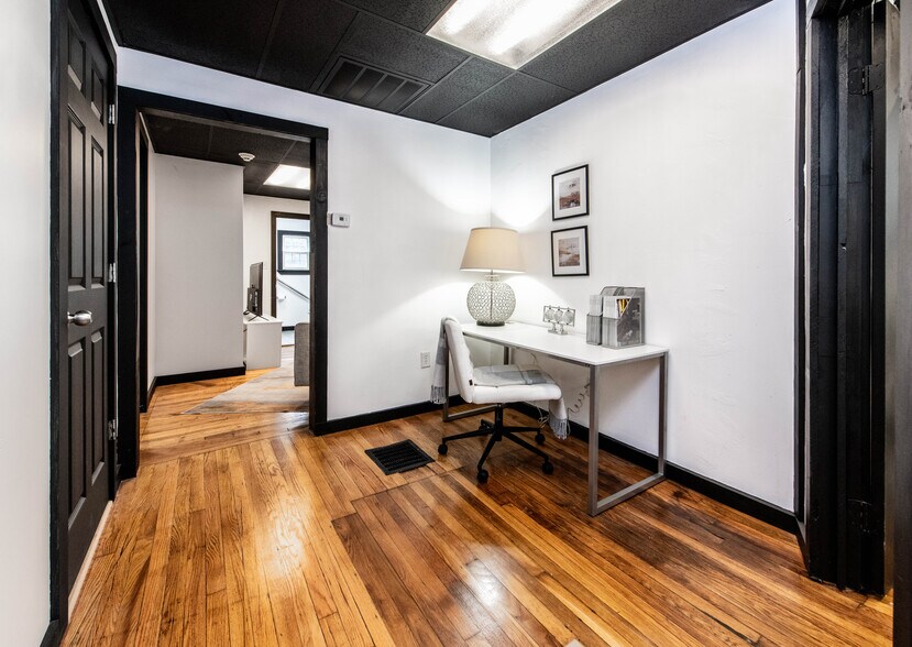 More Photos Of 120 Danielson Pike, Foster Freestanding For Sale