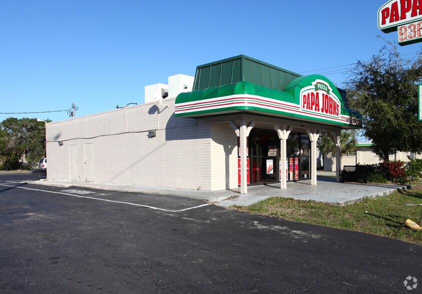 Primary Photo Of 3412 S Cleveland Ave, Fort Myers Fast Food For Sale