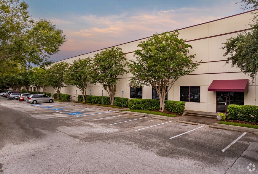More Photos Of 7975 114th Ave N, Largo Manufacturing For Lease
