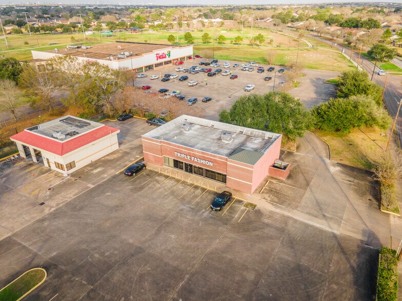 More Photos Of 2193 Texas Pkwy, Missouri City Freestanding For Sale