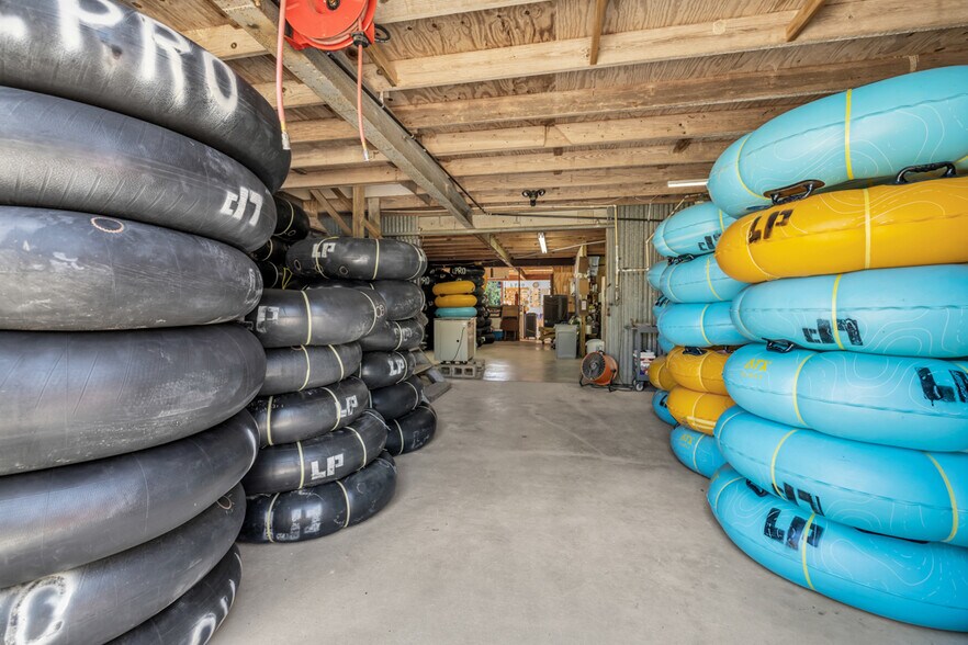 More Photos Of 2001 Ponderosa Dr, Canyon Lake Specialty For Sale