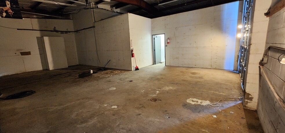 More Photos Of 1836 Iberville St, New Orleans Office For Lease