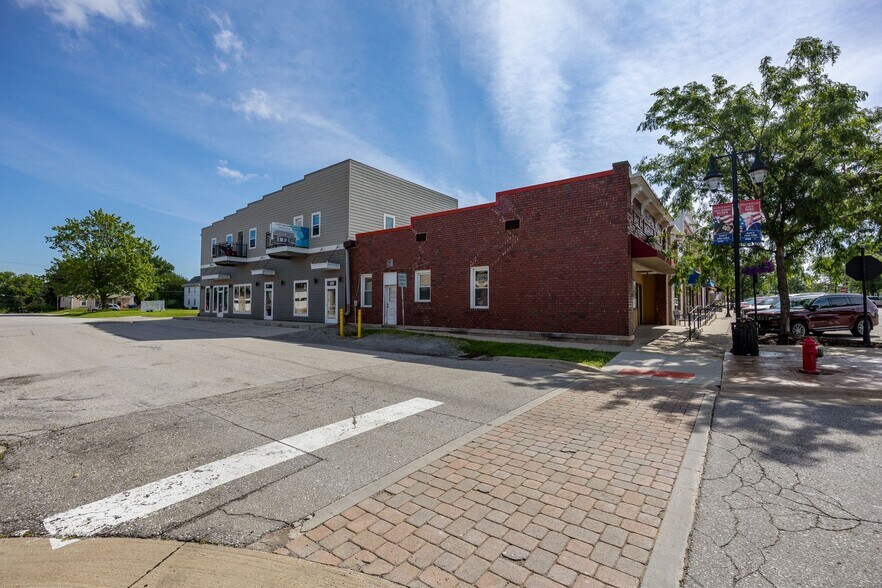 More Photos Of 112 N Iowa St, Solon Storefront Retail Residential For Sale