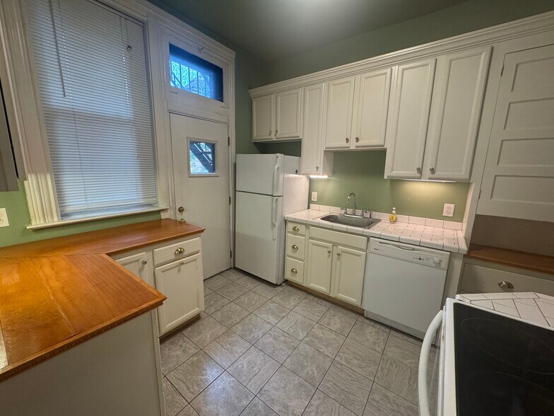 More Photos Of 659 Maryland Ave, Pittsburgh Apartments For Sale