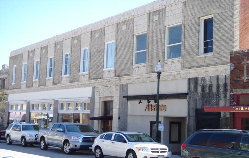 Primary Photo Of 109 W Virginia St, McKinney Office For Lease