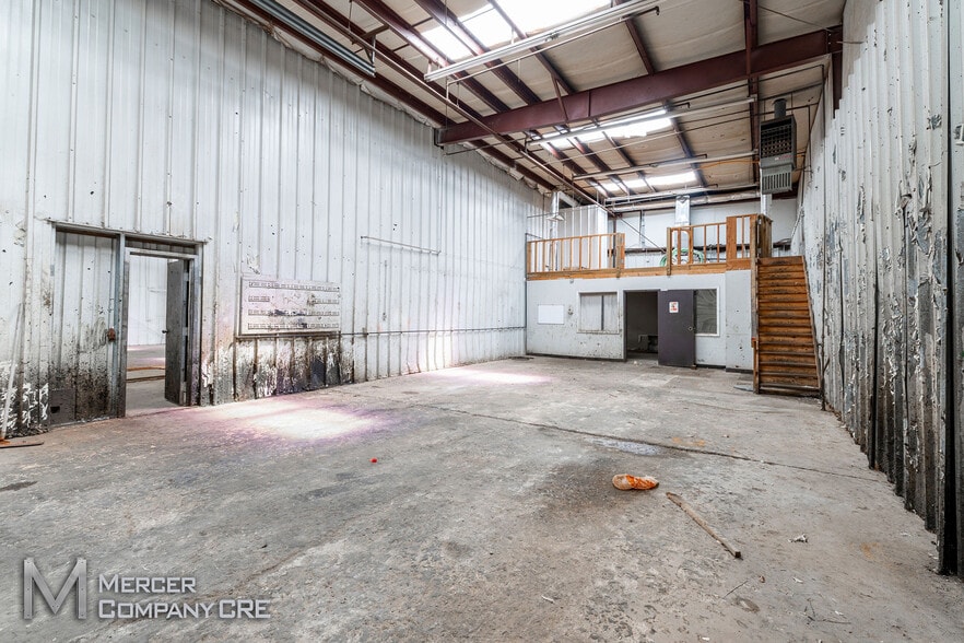 More Photos Of 1635 SE 29th St, Oklahoma City Warehouse For Lease