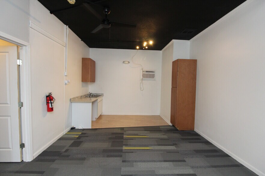 More Photos Of 20285 Metcalf Ave, Bucyrus Office Residential For Lease