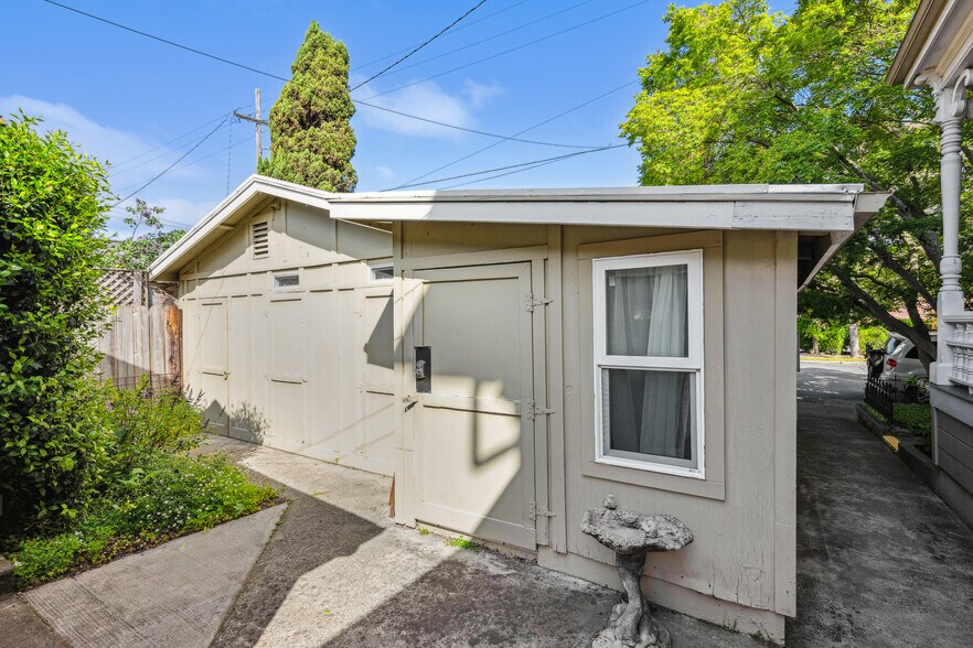 More Photos Of 1645 Main St, Napa Apartments For Sale