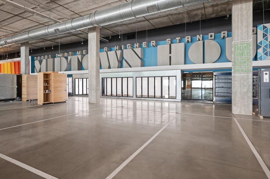 More Photos Of 515 Elgin St, Houston Apartments For Lease