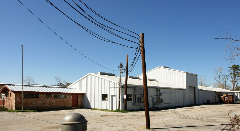 More Photos Of 3522 Pinemont Dr, Houston Manufacturing For Sale