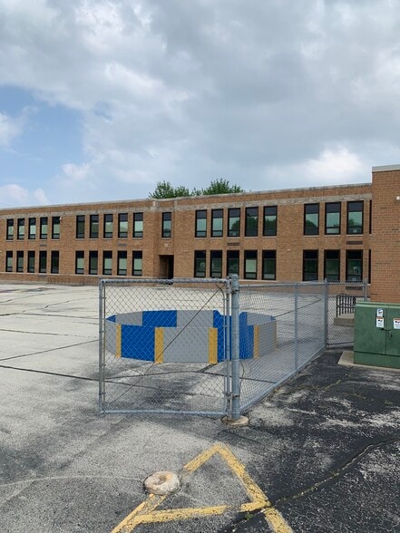 Primary Photo Of 615 Ethel Ave, Green Bay Schools For Sale