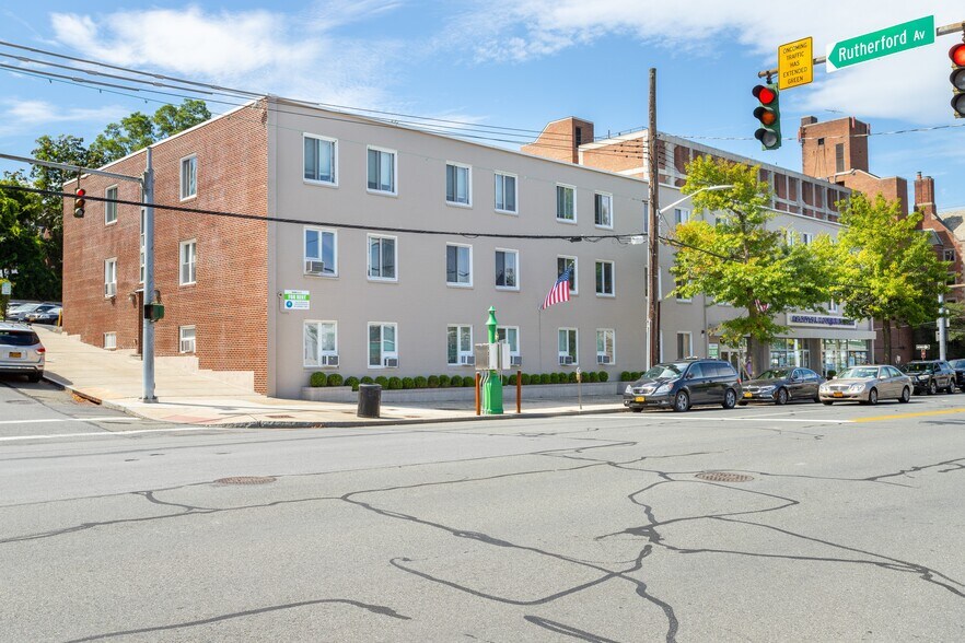 More Photos Of 280 Mamaroneck Ave, White Plains Freestanding For Lease