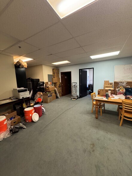 More Photos Of 525 Railway St, Whitefish Office For Lease