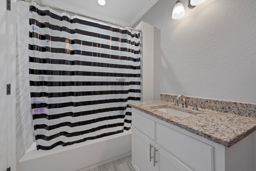 More Photos Of 521 N 18th St, Waco Office Residential For Sale