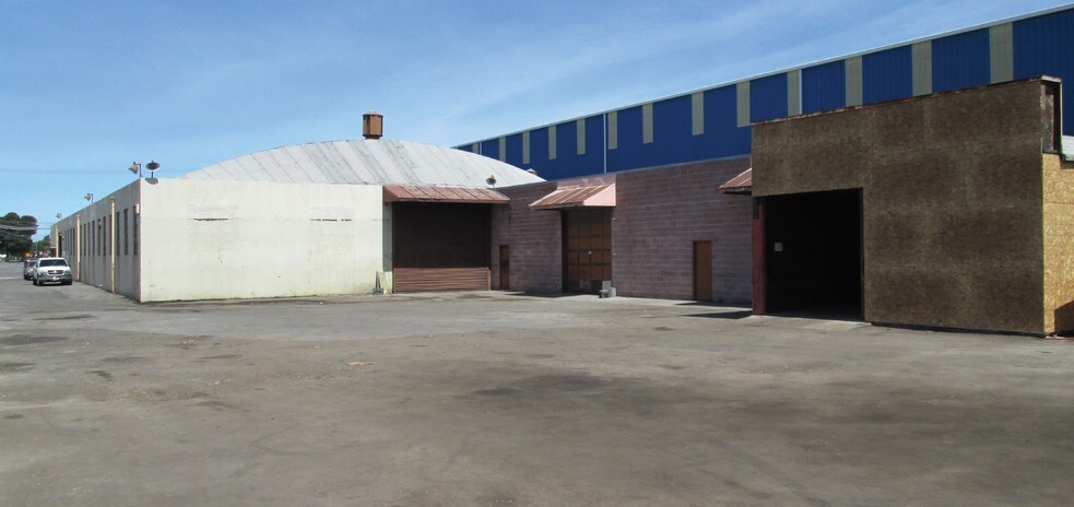More Photos Of 1002 77th Ave, Oakland Manufacturing For Sale
