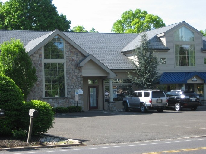 More Photos Of 1118 General Washington Memori Blvd, Washington Crossing Office For Lease