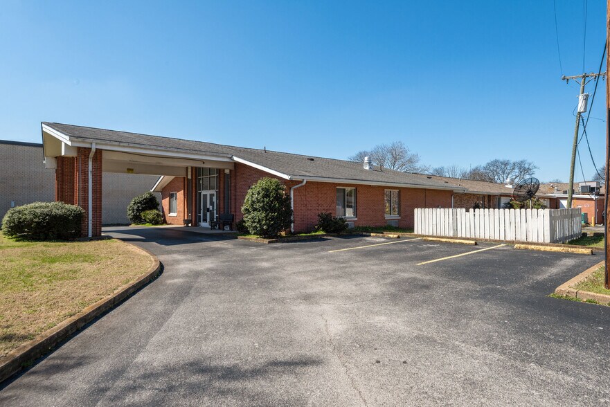 More Photos Of 4109 Gallatin Pike, Nashville Assisted Living For Sale