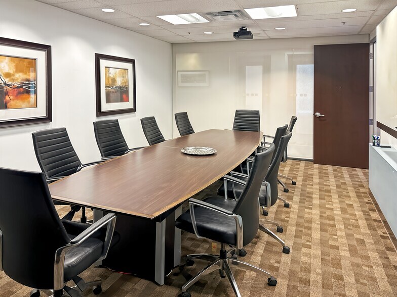 More Photos Of 2010 11th Ave, Regina Coworking Space