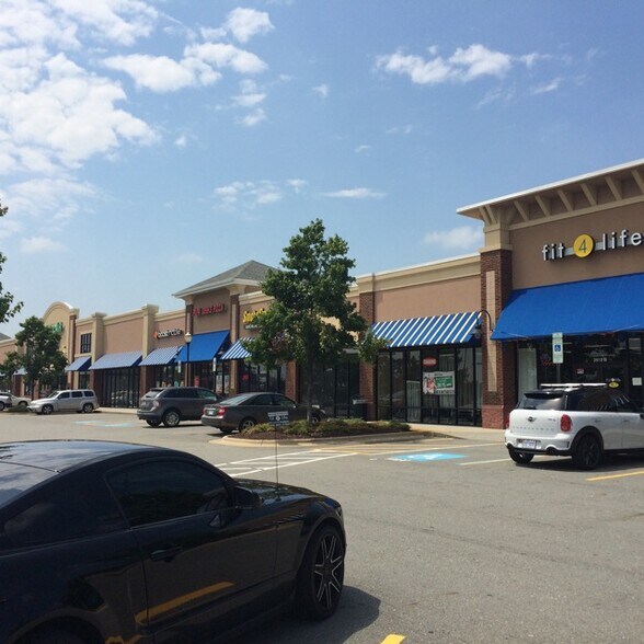 More Photos Of 2910 W Us-70 Hwy, Goldsboro Unknown For Lease