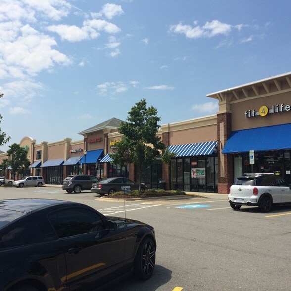 More Photos Of 2910 W Us-70 Hwy, Goldsboro Unknown For Lease