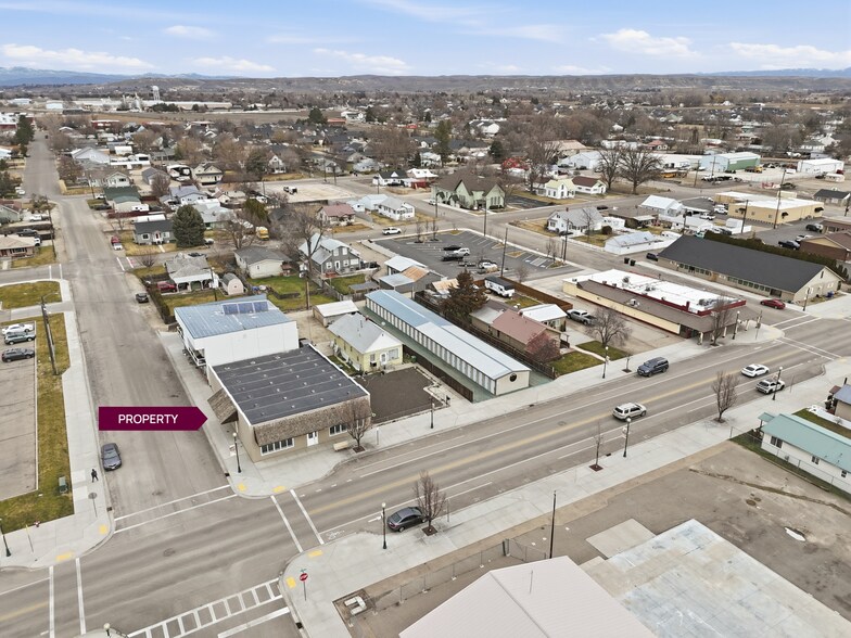 More Photos Of 437 SW 3rd St, Fruitland Freestanding For Sale