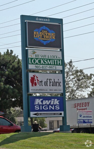 More Photos Of 955 Brock Rd, Pickering Flex For Lease