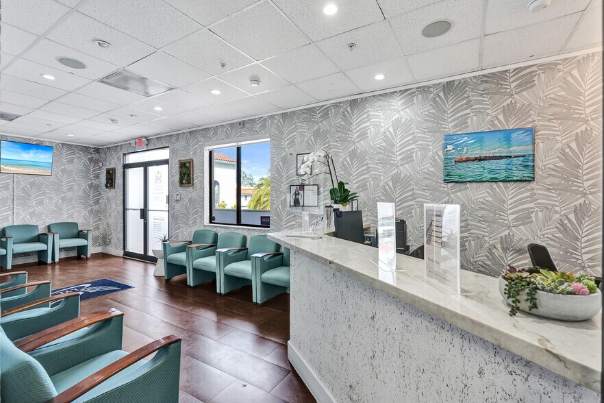 More Photos Of 7374 SW 93rd Ave, Miami Office For Sale