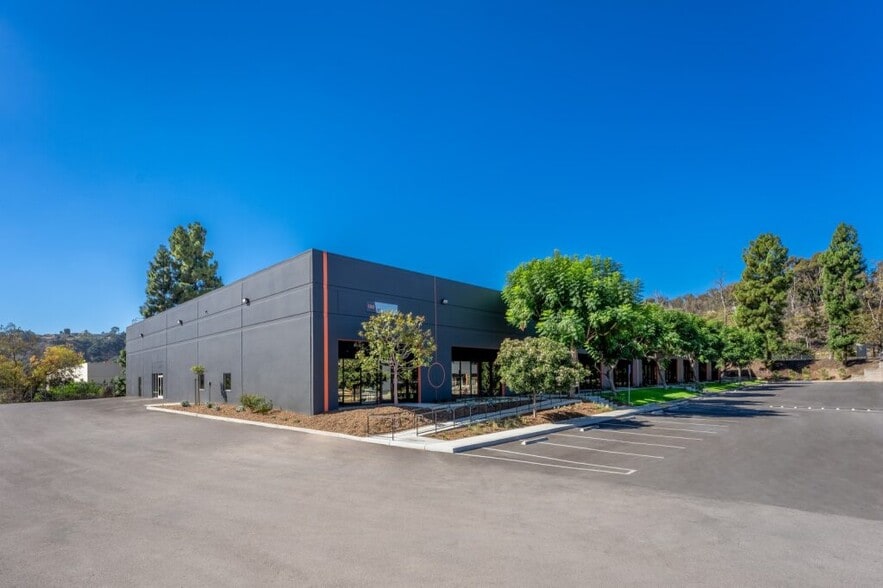 More Photos Of 5965 Santa Fe St, San Diego Unknown For Lease