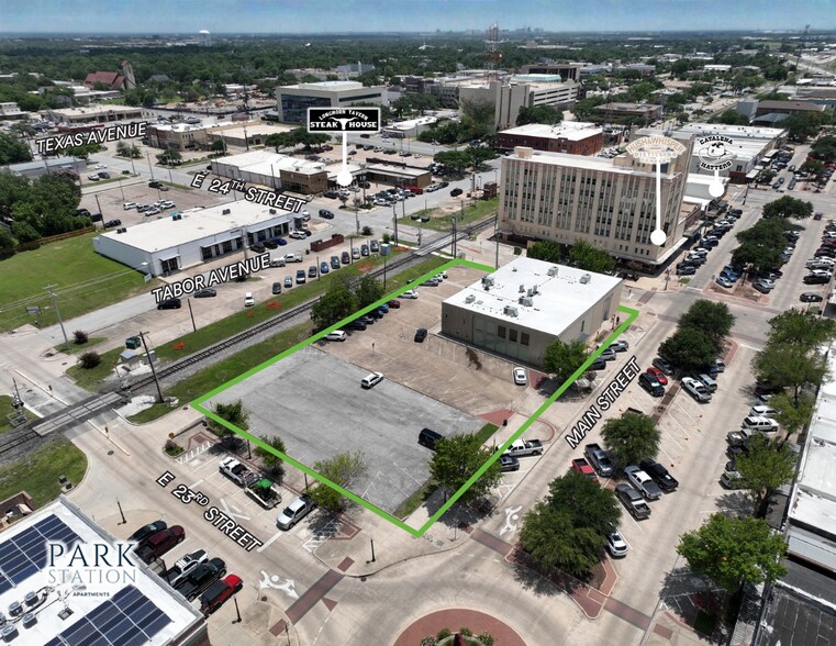 Primary Photo Of 301 N Main St, Bryan Office For Lease