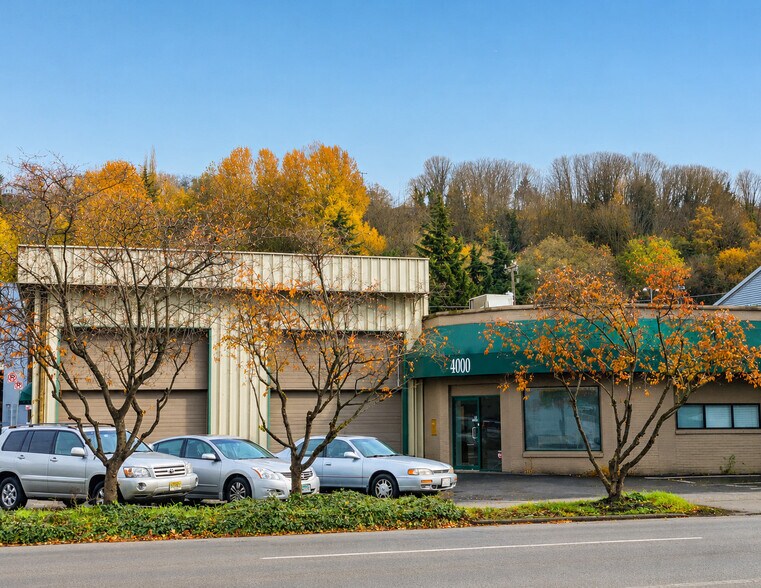 More Photos Of 4000 Airport Way S, Seattle Warehouse For Sale