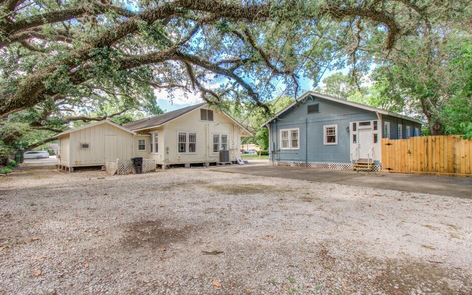 More Photos Of , League City Office For Sale