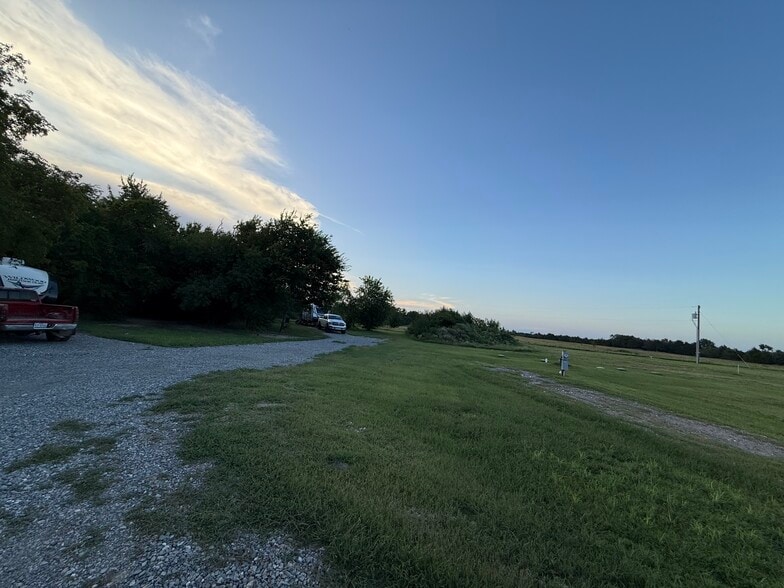 More Photos Of 2141 FM Hwy 64, Ladonia Trailer Camper Park For Sale