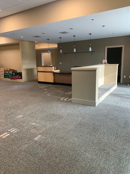 More Photos Of 4631 Penn Ave, Sinking Spring Freestanding For Lease