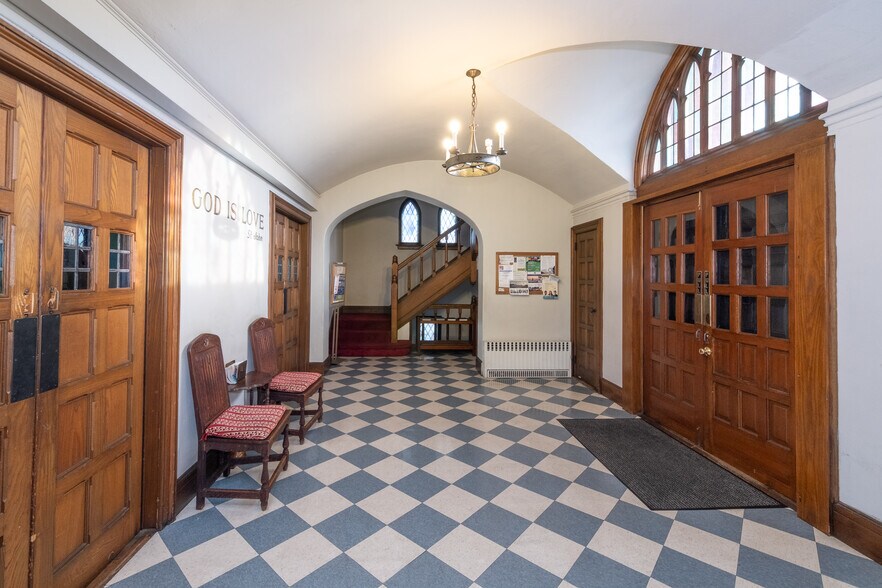 More Photos Of 155 Fenimore Rd, Mamaroneck Specialty For Sale