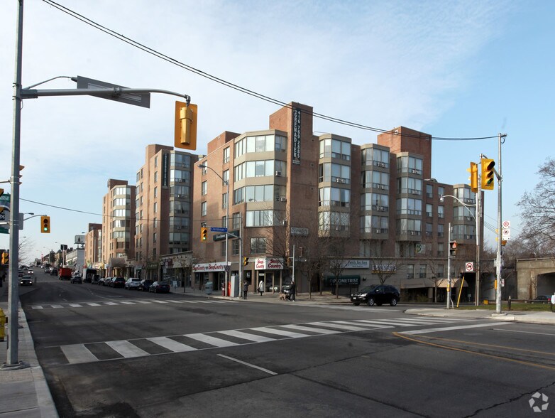 More Photos Of 2100 Bloor St W, Toronto Continuing Care Retirement Community For Lease