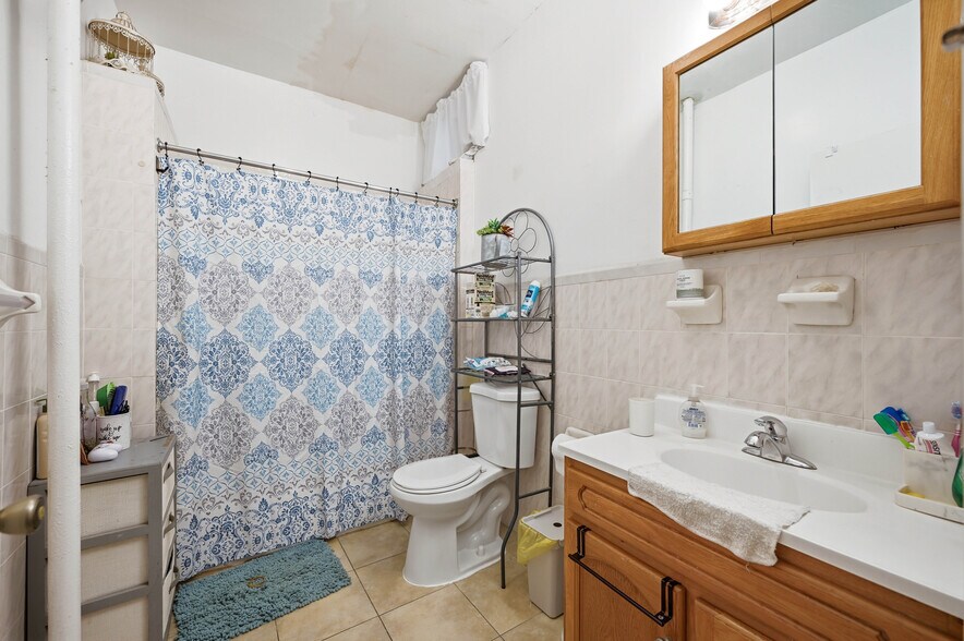 More Photos Of 12 Radford St, Yonkers Apartments For Sale