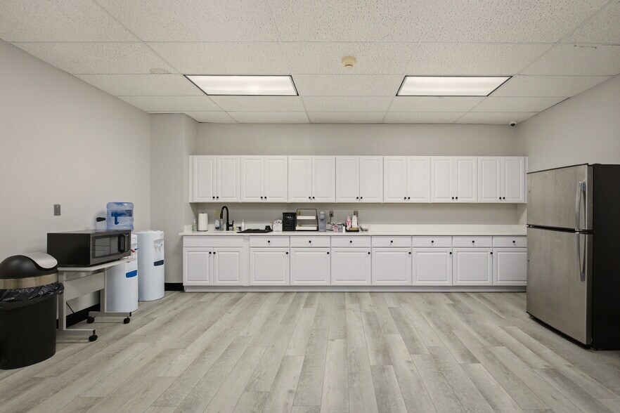 More Photos Of 2500 Turner Rd, Richmond Loft Creative Space For Sale