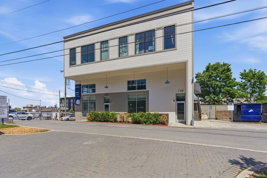 More Photos Of 901 Woodland St, Nashville Office For Lease