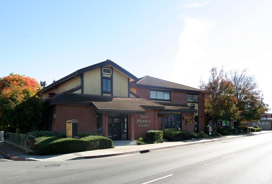 More Photos Of 777 Woodside Rd, Redwood City Office For Lease