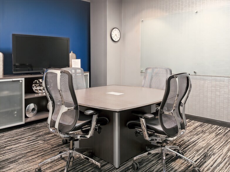 More Photos Of 13785 Research Blvd, Austin Coworking Space