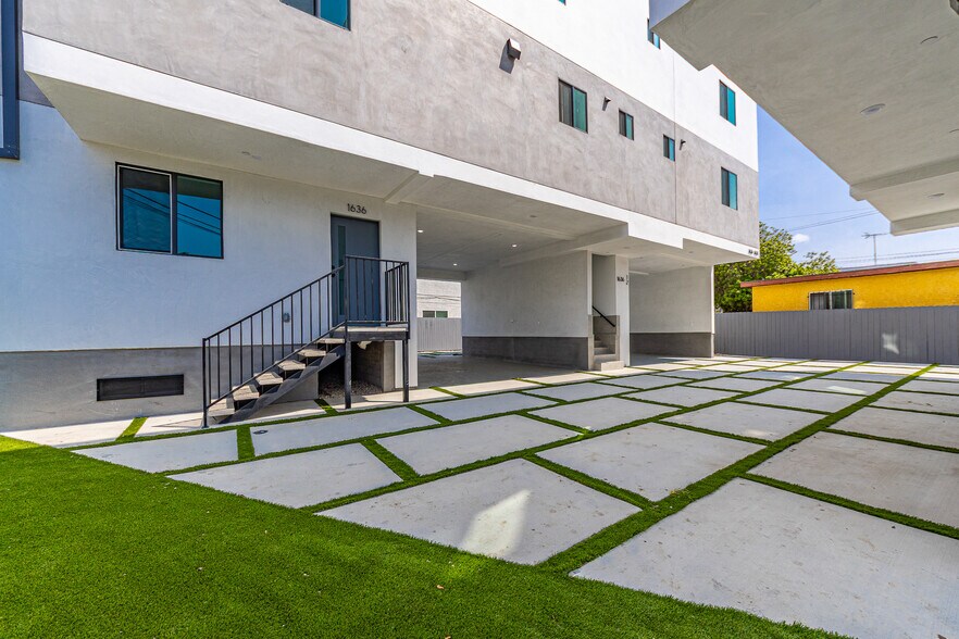More Photos Of 1636 Longwood Ave, Los Angeles Apartments For Sale