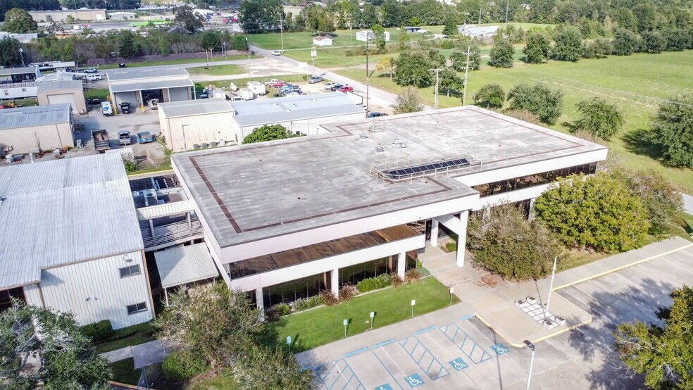 More Photos Of 200 Galbert Rd, Lafayette Office For Lease