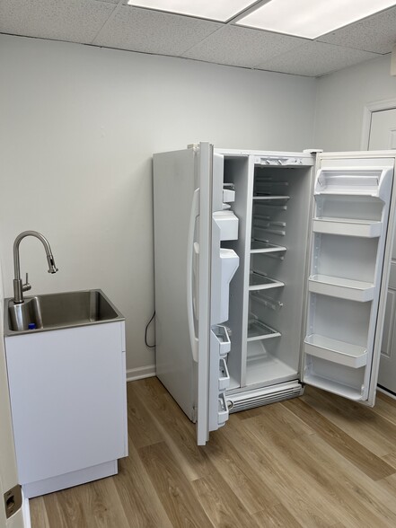 More Photos Of 1440 Conchester Hwy, Boothwyn Medical For Sale
