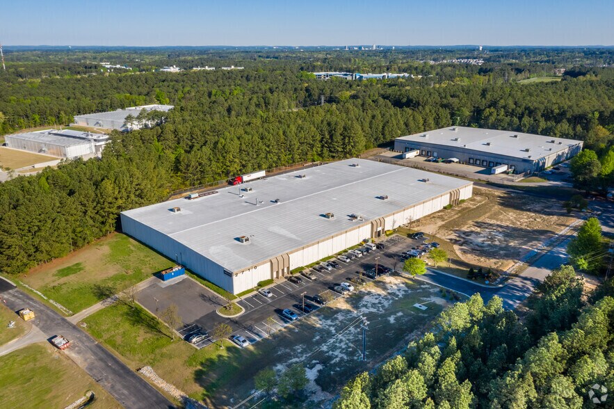 More Photos Of 2710 Weck Dr, Durham Warehouse For Lease