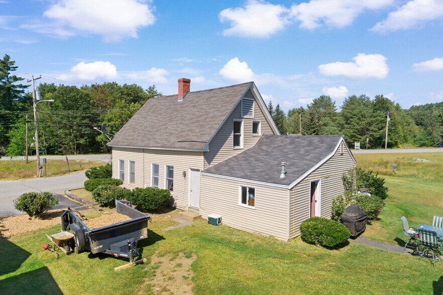 More Photos Of 107 Maple St, Barnstead Restaurant For Sale